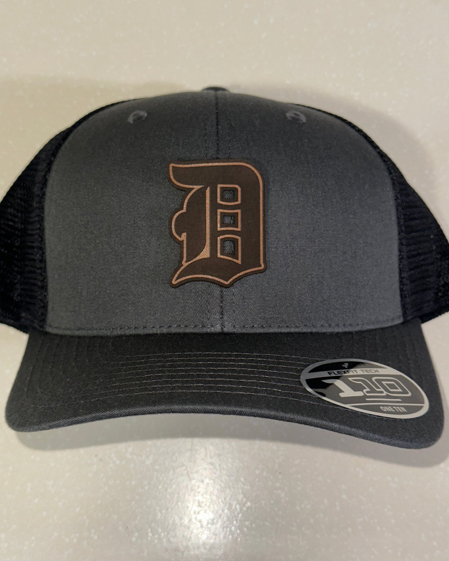 Detroit Baseball Genuine Leather Old English D - Flexfit 110 Snapback Hat