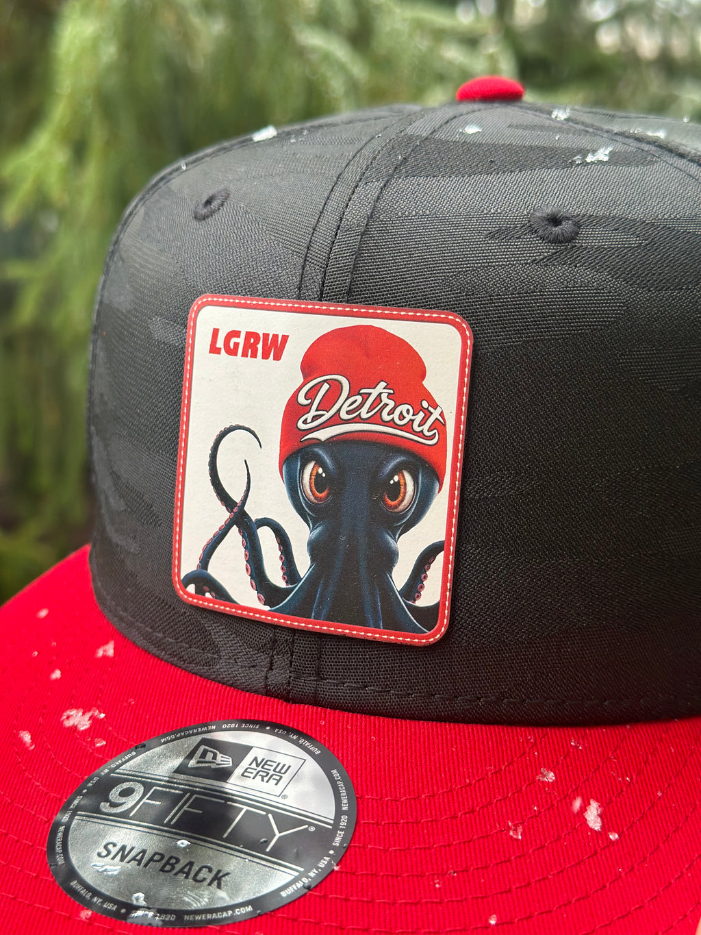 LTD. LGRW - Stanley The Octopus with Attitude - Black Camo Hat
